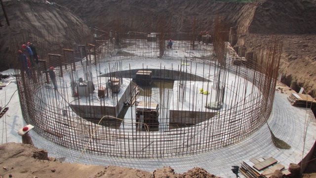 高塔造粒項(xiàng)目基礎(chǔ)工程完工，滑模工程開(kāi)始